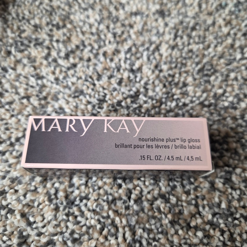 Mary Kay NouriShine Plus Lip Gloss Beach Bronze 0.15 fl oz Shimmer New in Box